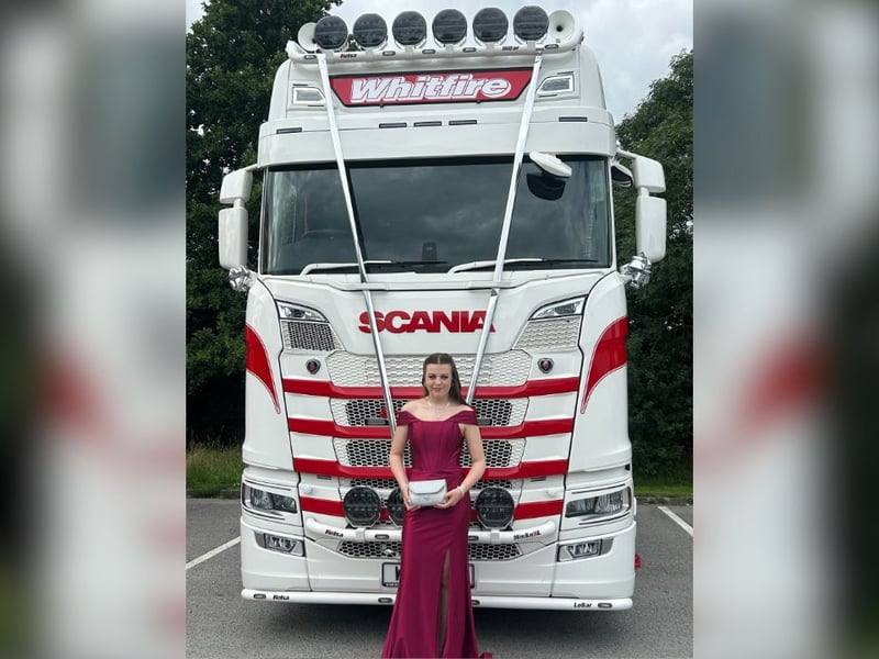 Another prom arrival via lorry!