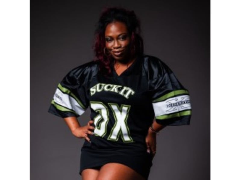 "Join the hilarious diva Sikisa for Serving Justice – a bold, thought-provoking hour exploring truth, identity, and what justice looks like in love and life. She dives into her love of wrestling, the pressure to have kids, and the realities of the immigration system – with a twist." Monkey Barrel, July 30-August 24.
