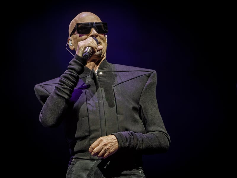 The synth-pop pioneers The Human League are bringing their timeless electronic sound to The Piece Hall in Halifax on July 11, 2025. Prepare for an evening filled with classic hits and iconic visuals that defined an era. 📍 Blackledge, Halifax HX1 1RE