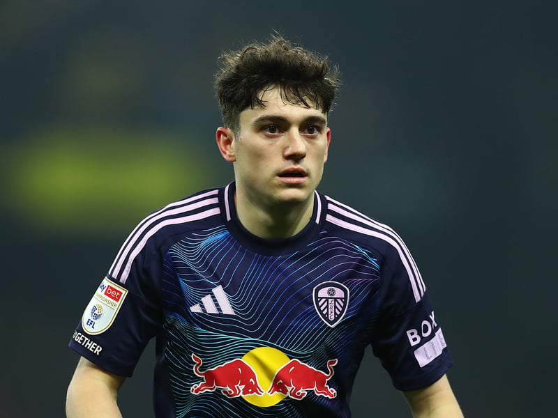 Explanation: His pace and directness are valued by Farke.