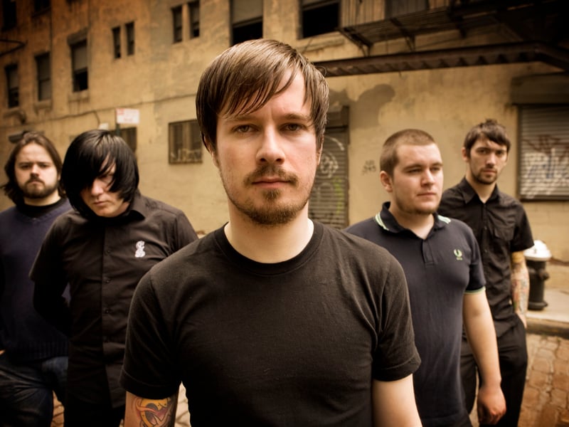 Post-hardcore favourites Funeral For A Friend are set to ignite Millennium Square in Leeds on July 18, 2025. Fans can anticipate a powerful and emotionally charged performance, revisiting their influential catalogue. 📍 Millennium Square, Leeds LS2 3AD