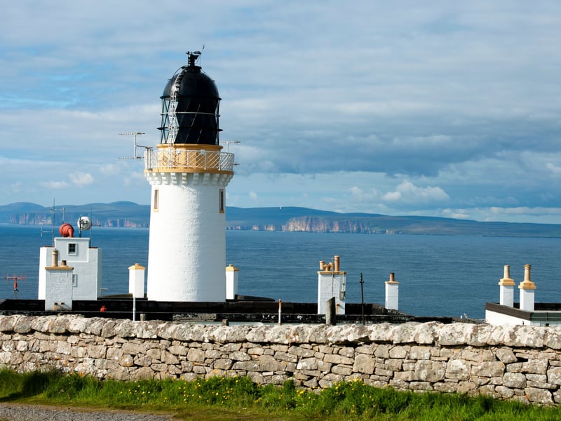This 17km Dunnet Head coastal route in Caithness is not for the faint-hearted as much of it is close to vertical cliffs dropping down to the sea. It takes in the Dunnet Head Lighthouse, which is the northmost point of mainland Britain (not John o'Groats), and the pretty Loch of Bushta.