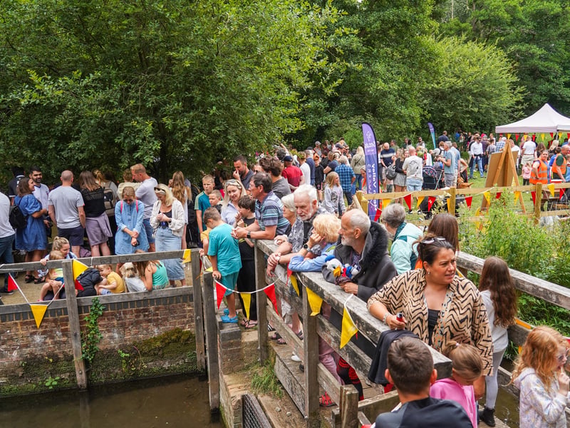 One thousand ducks being poured into the River Meon in Wickham for the annual duck race to raise funds for 1st Wickham Scout Group. 

Pictured: Alec Chapman