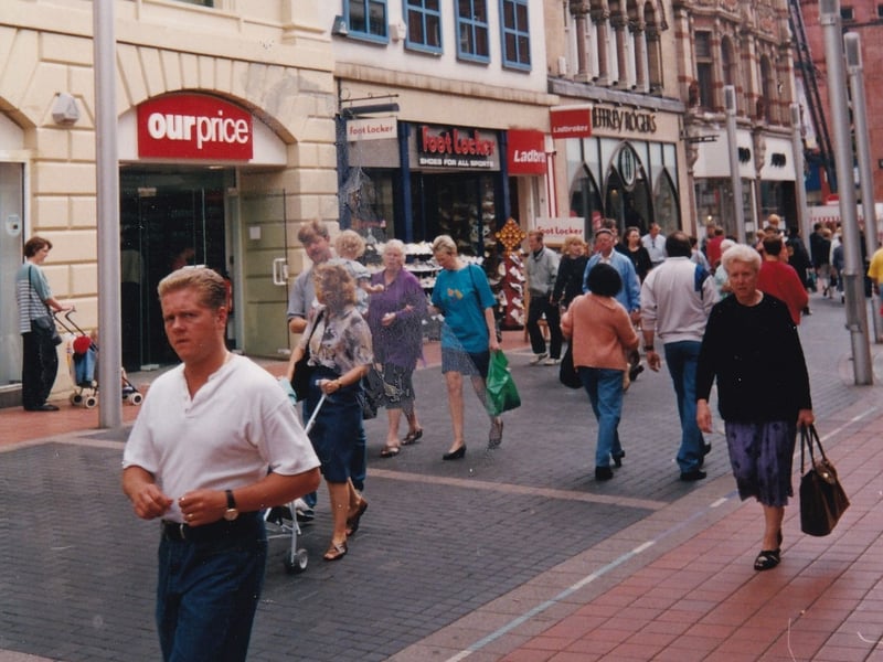 A busy Commercial Street in January 1995.