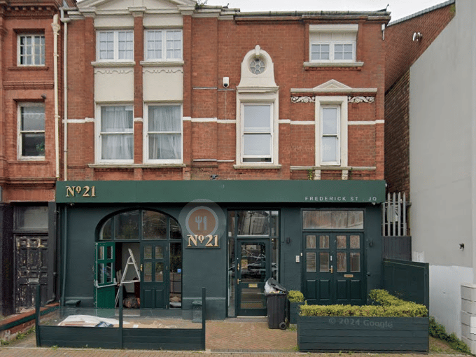 The restaurant currently has a 4.9 Google rating (out of 5) with 212 customer reviews