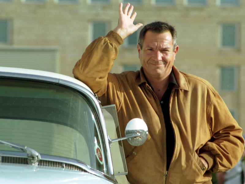 Actor Michael Elphick in town for the Edinburgh Film Festival in August 1992.