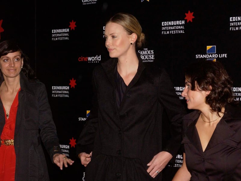 Charlize Theron with film directors Emilia Menocal and Juaretsi Saizarbitoria at the Edinburgh International Film Festival in 2006.