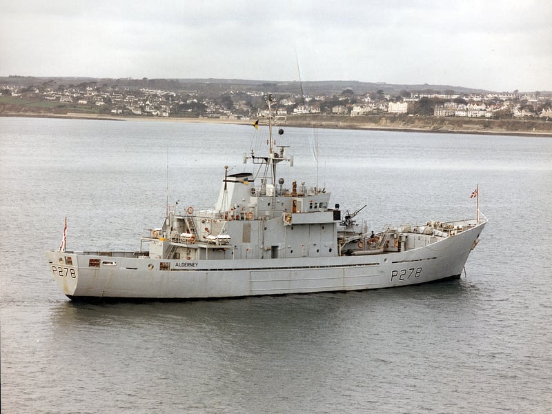 HMS Alderney, an Island-class offshore patrol vessel, was sold to Bangladesh in 2002 and was renamed BNS Karotoa.