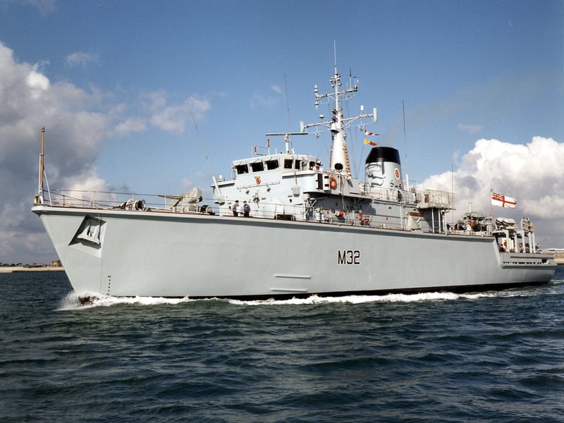 HMS Cottesmore, Hunt-class minehunter, was sold to Lithuania in 2008 after being listed for disposal in 2004.