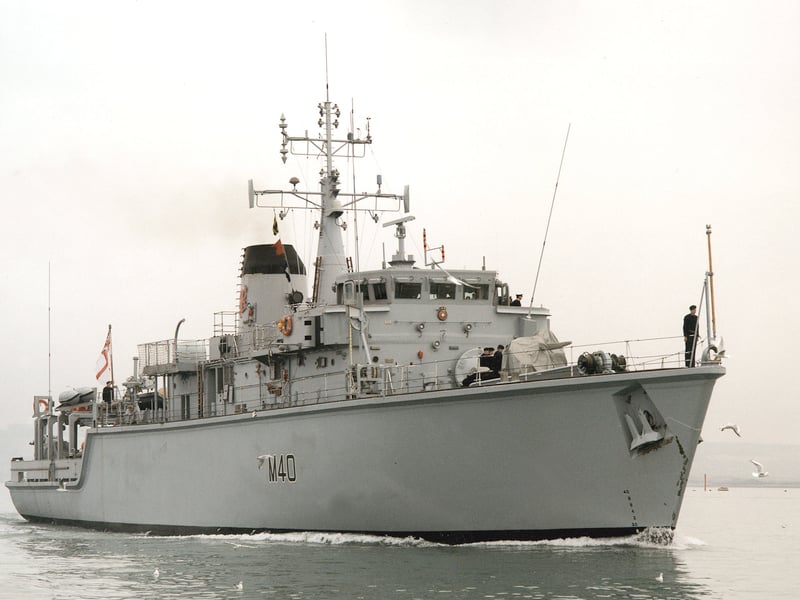 HMS Berkeley, a Hunt-class minehunter, was sold to the Greek Navy in 2001 and commissioned as HS Kallisto. She was cut in half following a collision with a container ship in October 2020.