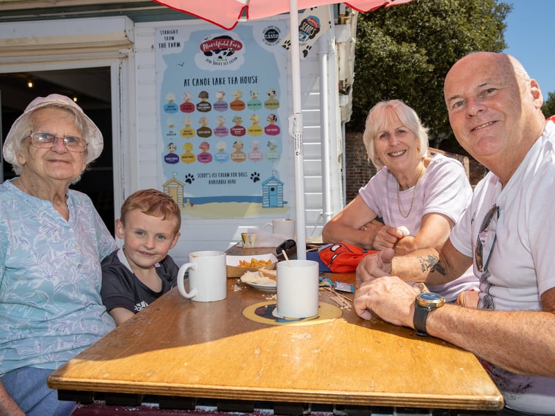 Pictured - Norrish Family from Denmead
Photos by Alex Shute