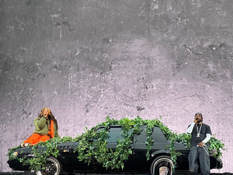 The pair took turns to take to the stage.