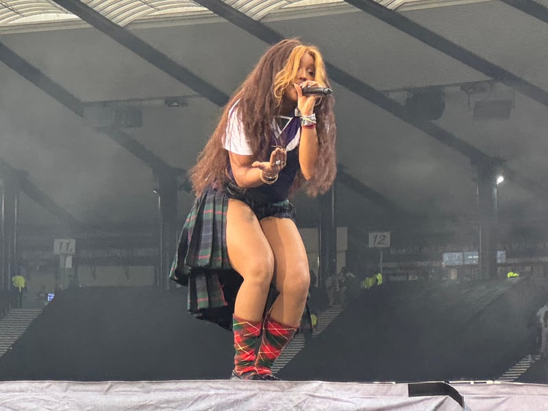 SZA wore a kilt and tartan socks to celebrate being in Scotland.