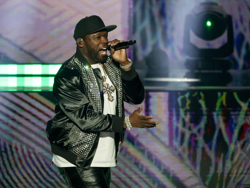 A Hip Hop Superstar, 50 Cent’s enduring popularity is confirmed by iconic hits like 'In Da Club' and 'Candy Shop.' His consistent viewership places him above many contemporary artists and cements the enduring influence of classic US rap in the top ranks.