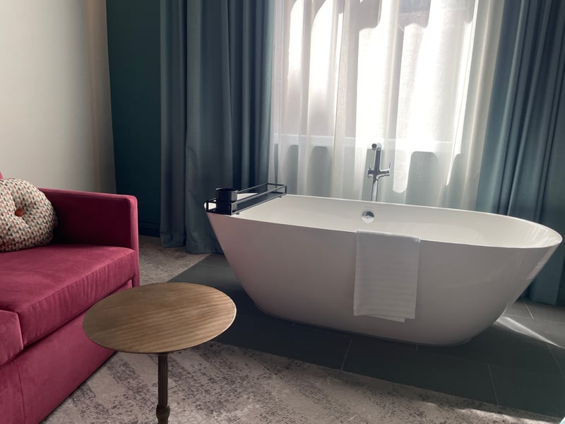 It's ideal for a relaxing weekend with friends.