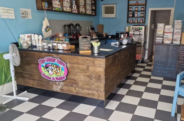 This well-loved cafe is up for sale in Formby.
After over 7 successful years in operation, the business is now being offered for sale due to health reasons. It is on the market for £49,999.