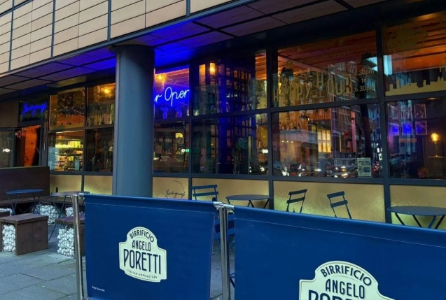 Blacks Brokers are pleased to bring to the market this leasehold fully licenced coffee shop, bar and restaurant located in Liverpool City Centre. The business is on the market for £150.