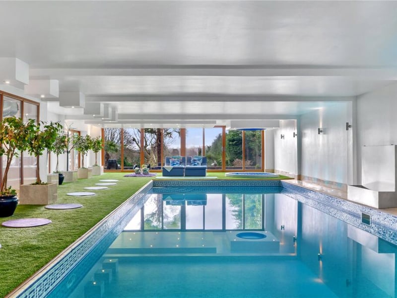 Pool room