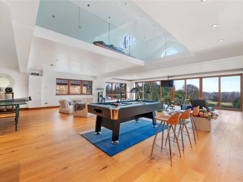 Leisure room