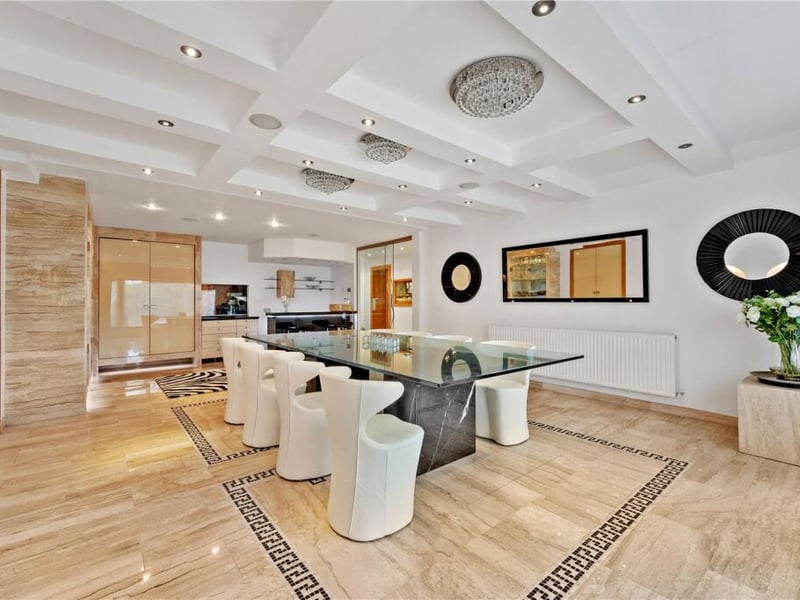 Dining room