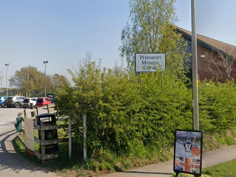 There were 268 survey forms sent out to patients at Wrenbury Medical Centre in Wrenbury, Nantwich. The response rate was 43%, with 116 patients rating their overall experience. Of these, 89% said it was very good and 8% said it was fairly good.