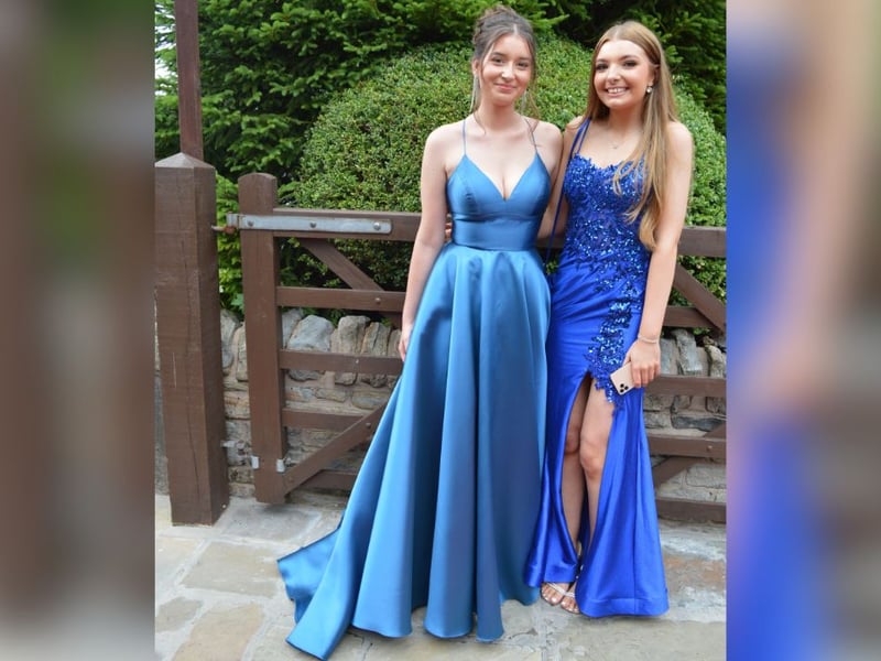 Beautiful blue dresses girls