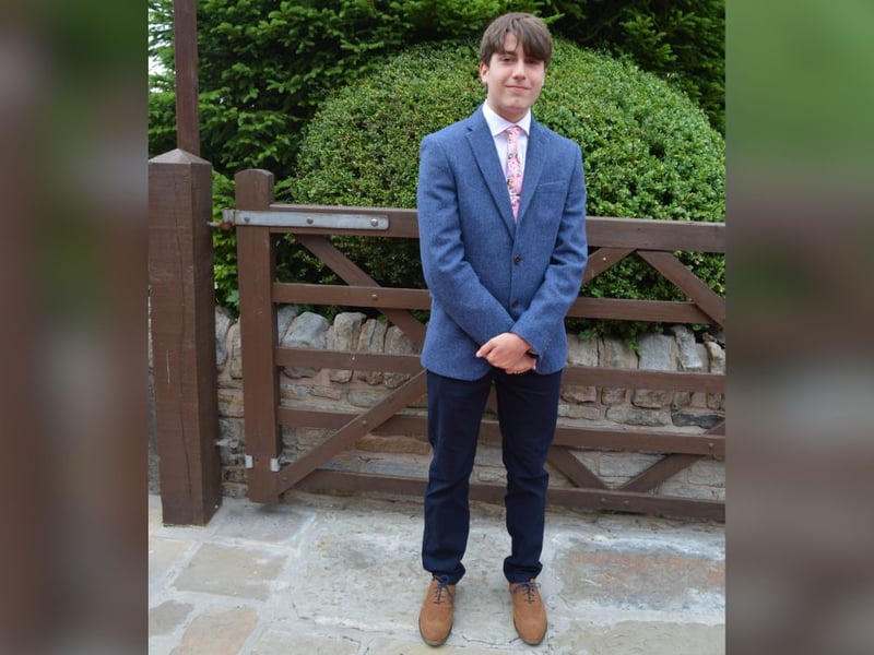 A dapper prom goer