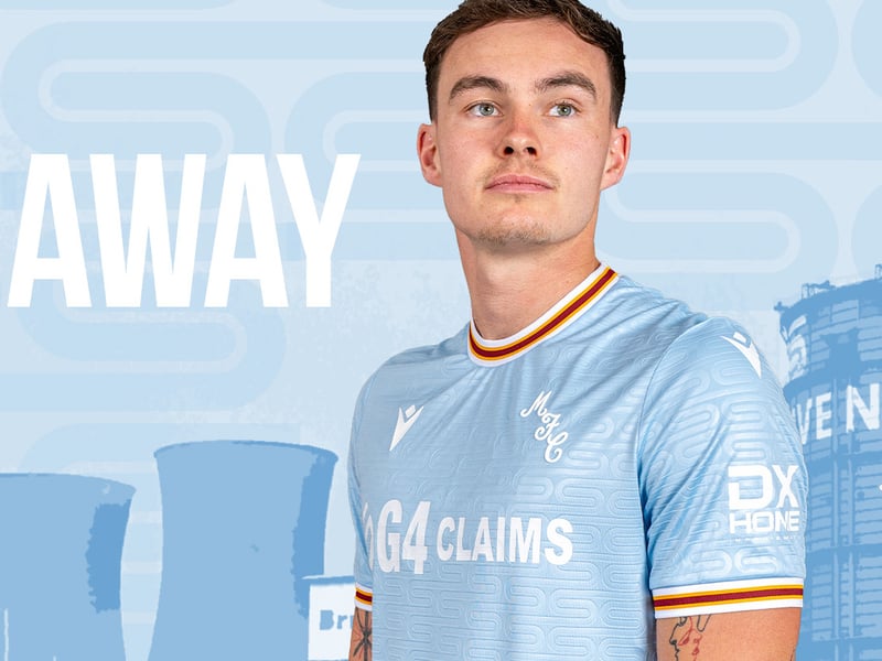 The intricate design flowing through the sky blue, the retro badge, the trim...this is a classy kit. But then you see that big, bold sponsor. Could potentially have been the best kit in the league, but that sponsor diverts the attention away from all the good stuff it's offering. Sigh.