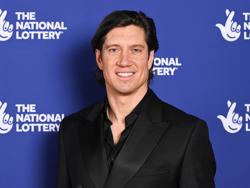 Host of the Radio 2 mid-morning show and Radio 2's Dance Sounds of the 90s, Vernon Kay also saw his salary jump by £70,000 - up to £390,000 - £394,999.