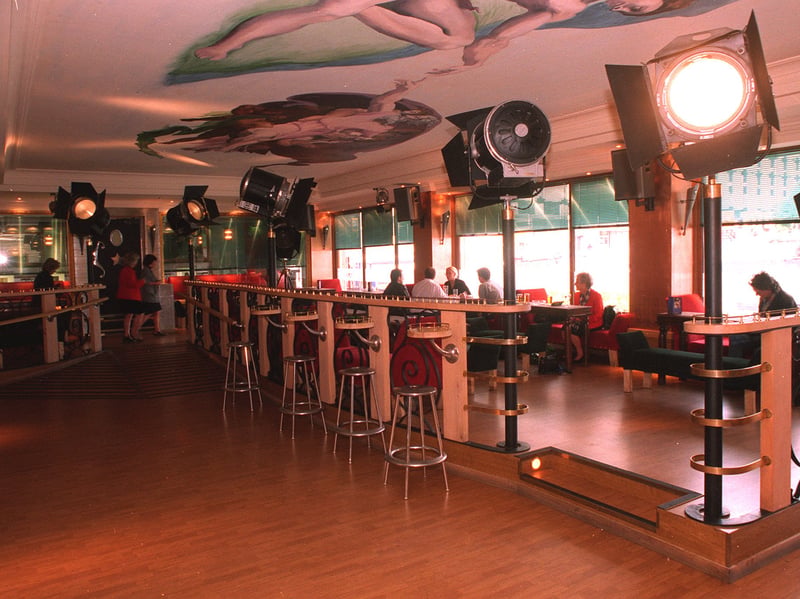 Inside the Empire Bar/Restaurant, Charter Square, Sheffield, in May 1998