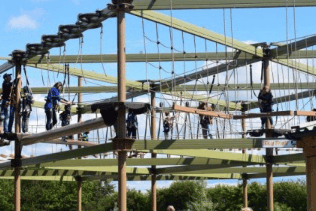 Puxton Park, located in Hewish, offers a fantastic blend of animal attractions, adventure play areas, and rides, providing a fun and interactive experience for families with younger children. 💰 Day Ticket Price: £16.50/Number of Rides: 8