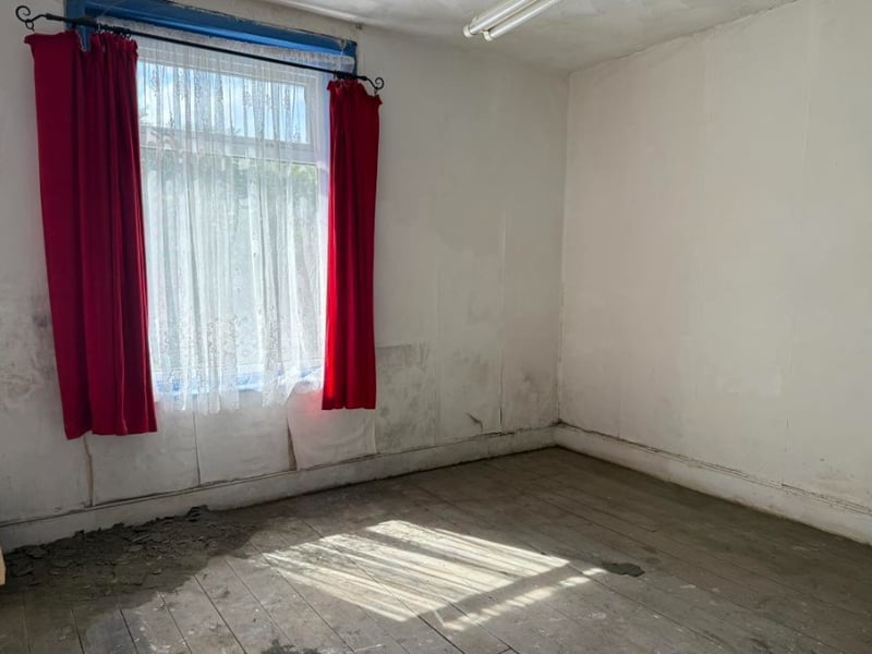This two bedroom home in Portsmouth has sold at auction with Clive Emson Auctioneers.