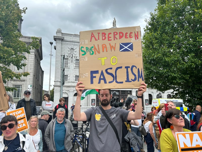 "Aberdeen says naw to fascism"