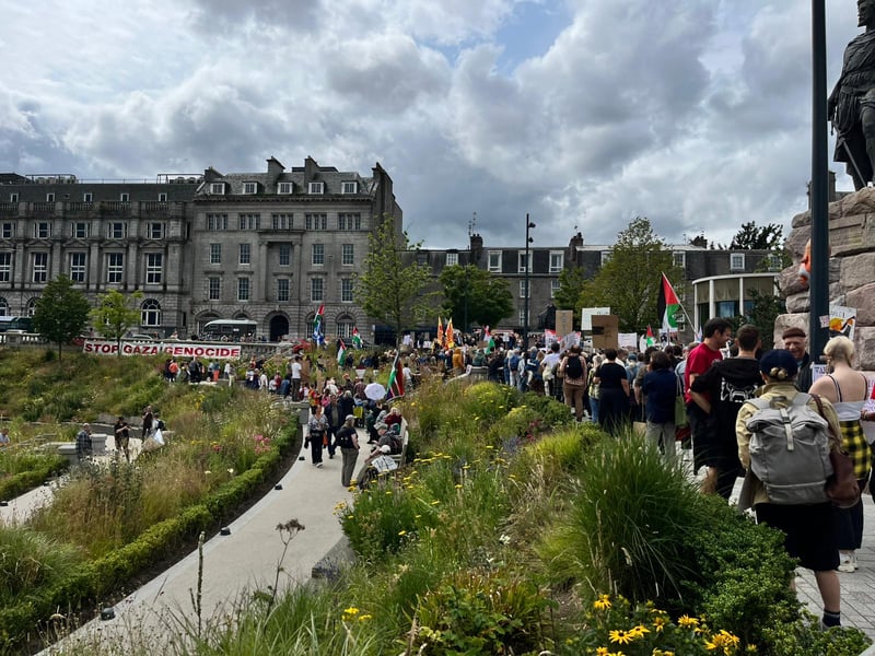 The sun is shining for this protest 