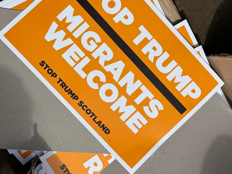 "Migrants welcome"