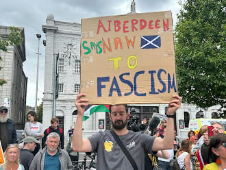 "Aiberdeen says naw to fascism"