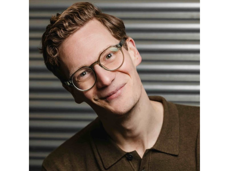 This sounds like the dream show for young showoffs - comedian Robin Morgan tells a story by casting members of the audience in roles. It's at the Live Room at the Three Sisters at 10am every day from July 31-August 6.