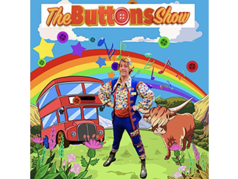 It may not be Christmas, but there's still some pantomime fun in Edinburgh this August courtery of The Buttons Show. It promised an hour of "amazing puppets, fabulous stories, dazzling magic and catchy Scottish singalong songs (including, of course, 'Oh Ye Canny Shove Yir Granny Aff The Bus'). It's all happening at noon each day at Murphy's from August 2-24.
