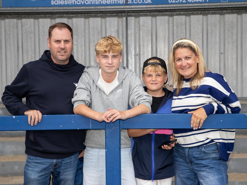 Pompey and the Hawks played out a goalless draw at Westleigh Park.

