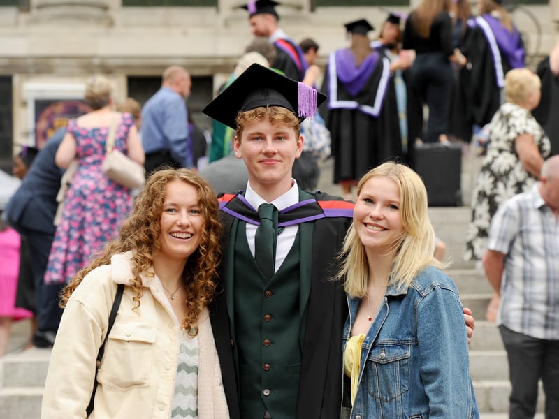 Pictured is: (l-r) Ellie Morrish, William Morrish and Libby Morrish.
Picture: Sarah Standing (290725-1055)
