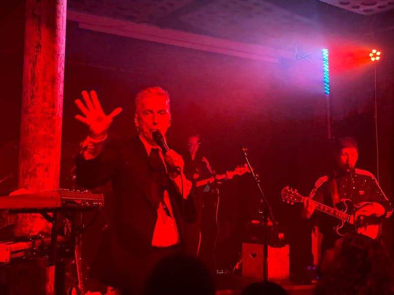 Peter Capaldi spoke fondly of the former Glasgow Apollo at the gig.