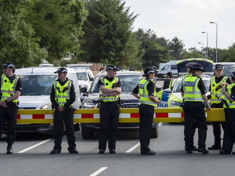 The cordon was lifted after checks were carried out.