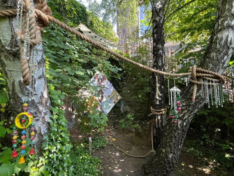 The Edinburgh Art Festival runs from August 7-24 and celebrates the visual arts in official and pop-up galleries (such as the one pictured in Johnston Terrace Nature Reserve in 2021) across the city. Now in its 21st edition, most of the exhibitions are free - just grab a programme and use the included map to make your way around. It's also a fun way to visit parts of the city you might not otherwise see.