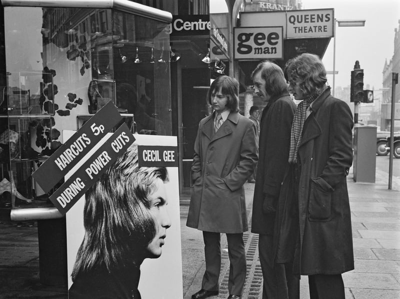A sign advertises haircuts for just 5p during the power cuts in February 1972