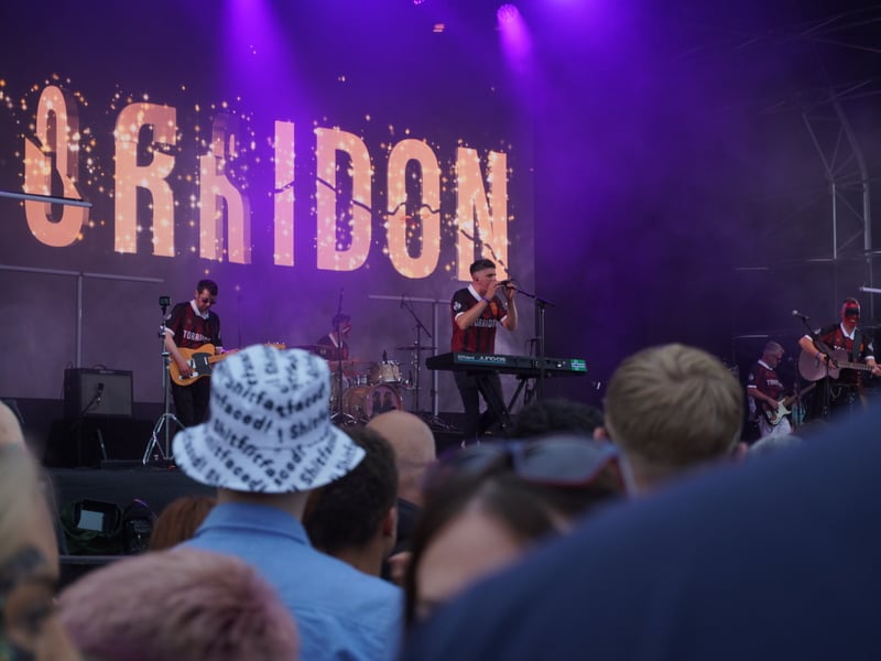 An iconic Torridon performance where a proposal happened onstage during their Thursday set.