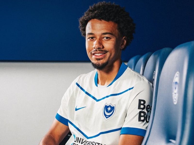 After providing the assist for Waddingham’s winner against PEC Zwolle, Bianchini could’ve got his Fratton Park goal-scoring account underway against Oxford. However, the winger failed to convert a couple of key opportunities. Given Murphy’s current injury situation, the Swansea loanee could be the only player to retain his place in the starting XI. 