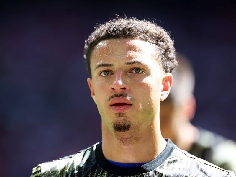 7 - Showed his class with some great decisions on the ball and first half passing. Was quieter in the second half but added physicality when it was needed.