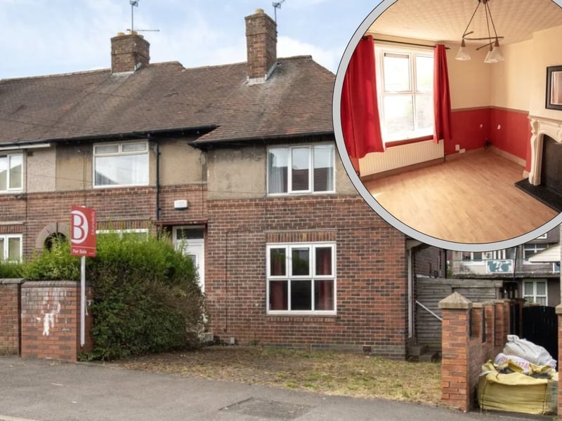 Blundells presents this two-bed end-terrace house for £90,000 in Lichford Road, S2, Sheffield. It will need a full scheme of refurbishments but will make a great project home and investment to a buyer with vision and energy. Relax on the decking between refurb jobs!
- https://www.zoopla.co.uk/for-sale/details/70928984/
