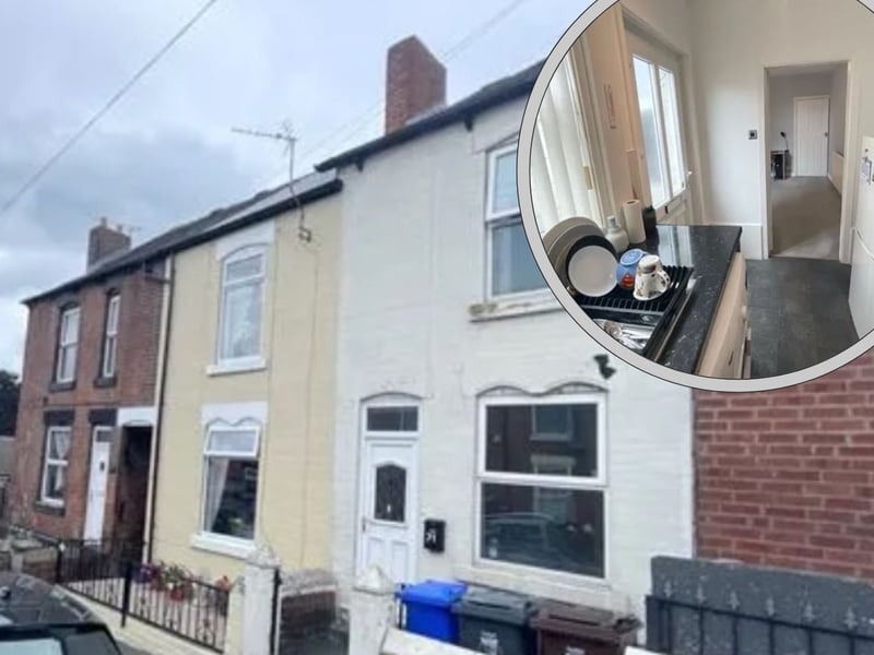 2Roost presents this two-bed mid-terraced home in James Street, Darnall, S9. Featuring two reception rooms, a cellar, and fitted kitchen, this home needs little to no work to make a home.
- https://www.zoopla.co.uk/for-sale/details/70913178
