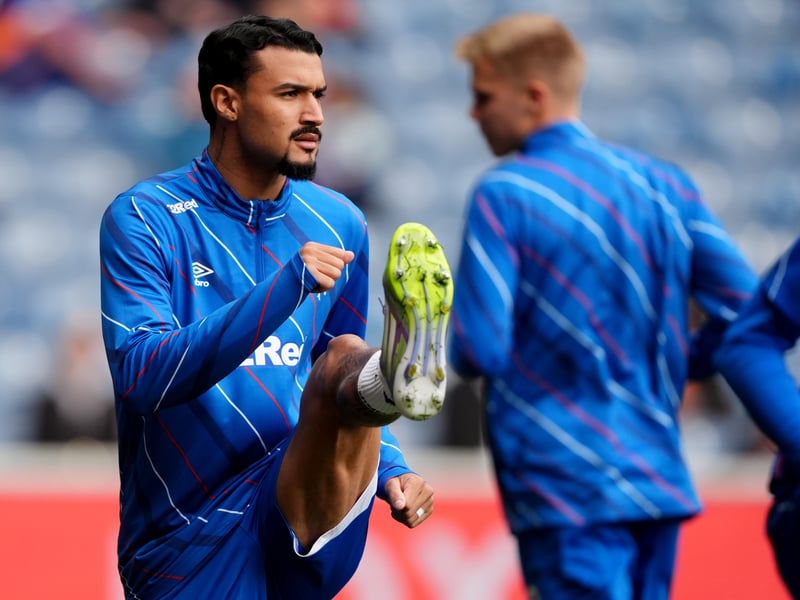 First competitive start under Martin. Having a natural left-back on the pitch gave Rangers much more balance. Steady enough performance and his only blot on the copybook was being booked on 41 minutes for a lunging foul after a poor touch. 6